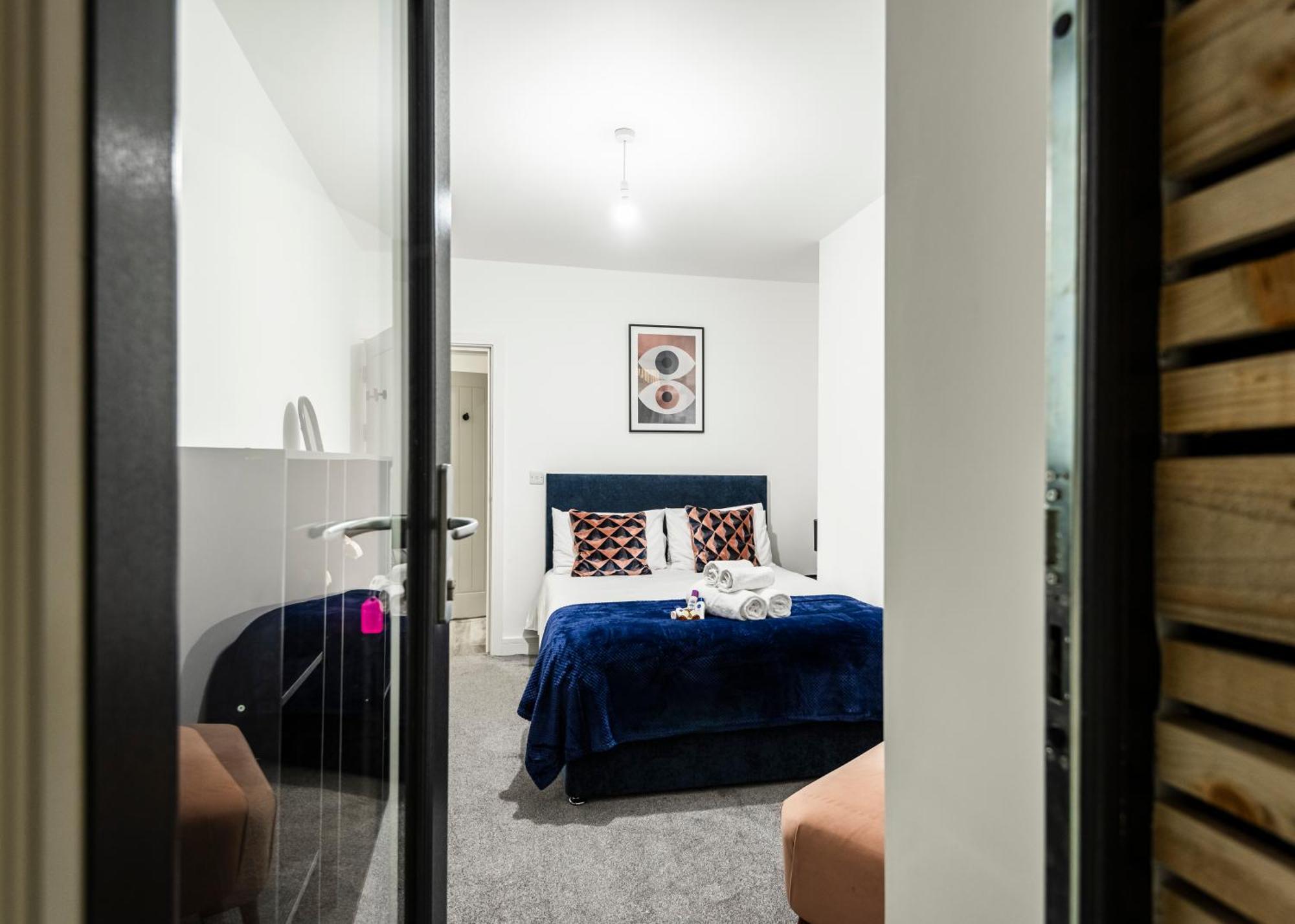Cozy Vibes Refined 2Br Flat Apartment Bury  Exterior photo